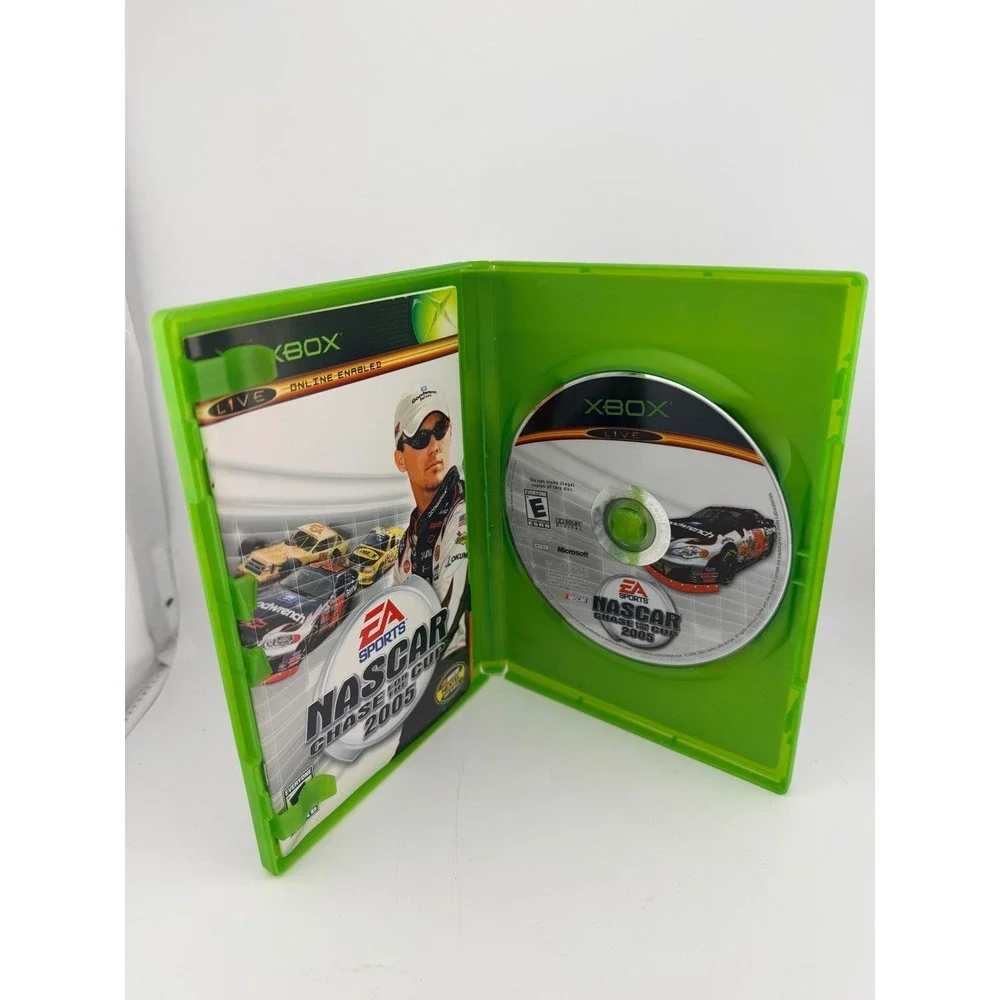 NASCAR 2005 Chase for the Cup Microsoft Xbox Original CIB Complete with Manual